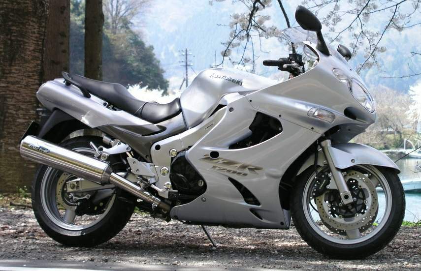 バイク ZZR1200 2003 Kawasaki ZZ-R 1200